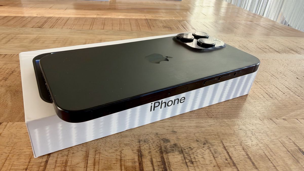 Apple Handys / Smartphones: iPhone 16 Pro Max 256 GB – Gebraucht aus Heimberg von Brunotti2002 3