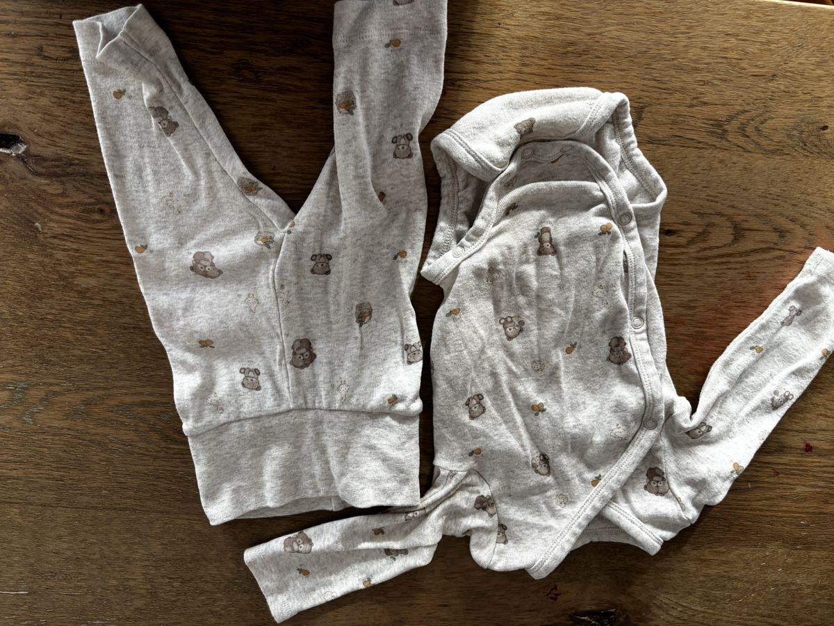 Lotti & Set di vestiti: Babykleider  – Usato da Ebikon venduto da ala_ycz5 5