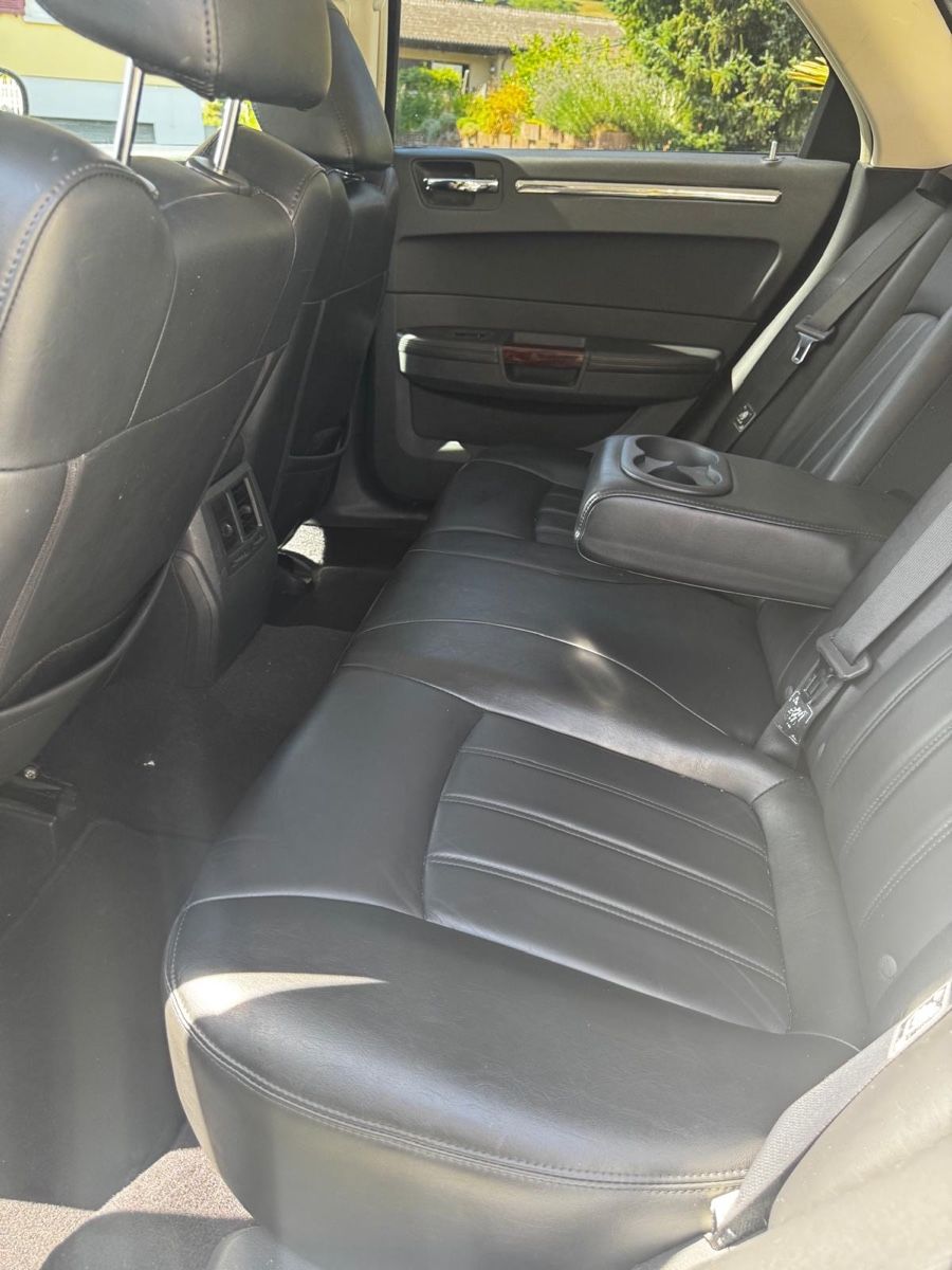 Chrysler Autos: Chrysler 300c 3.5l – Gebraucht aus Wiedlisbach von lim_hgb9 7