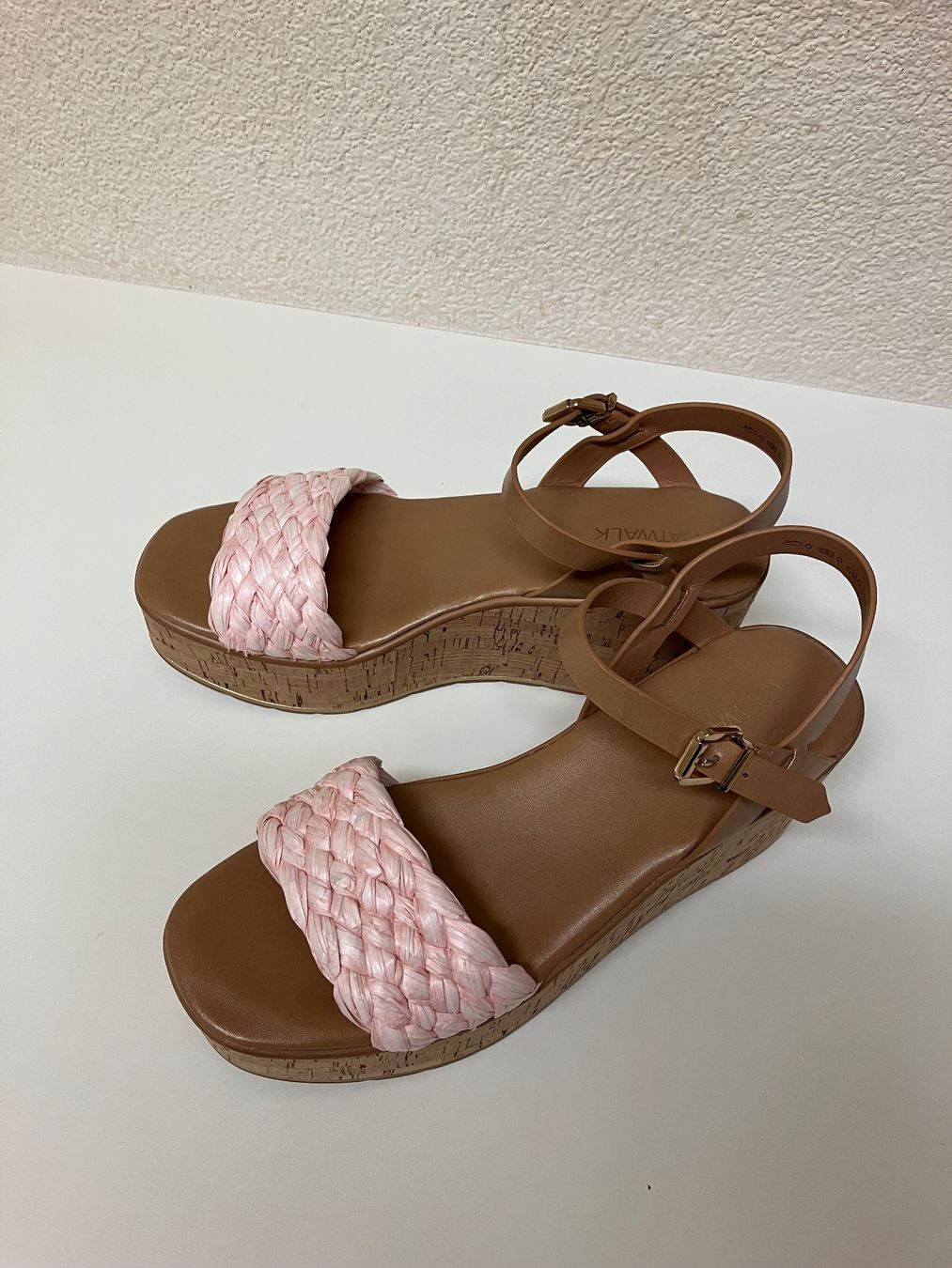 Scarpe da donna: Sommerschuhe mit Plateausohle Gr. 40 NEU – Nuovo e nell'imballaggio originale da Schaffhausen venduto da Simmel80 2
