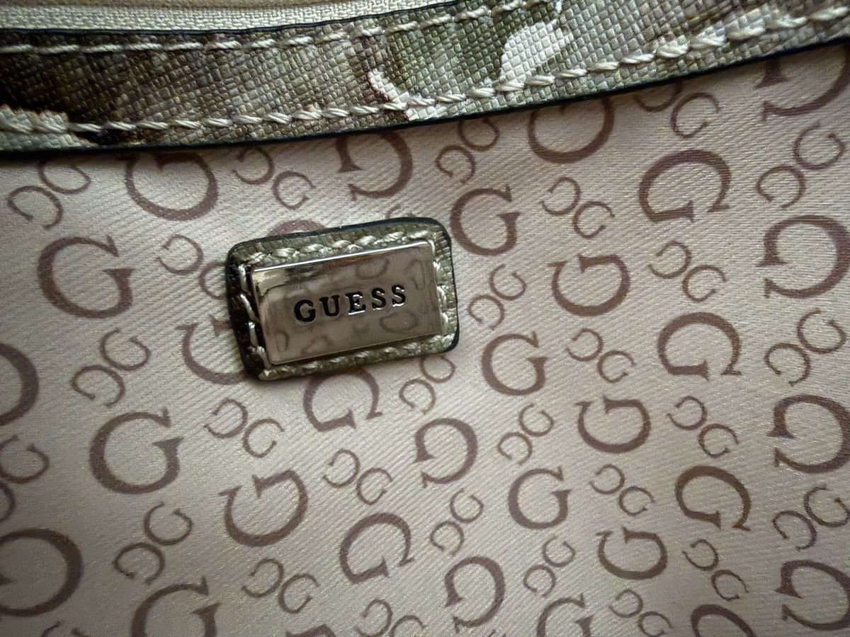 Guess Taschen für Damen: Guess Handtasche  – Gebraucht aus Muttenz von Janine1975 2