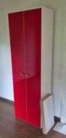 Roter Schrank mit 4 Tablaren (Marke unbekannt..) Höhe: 186cm