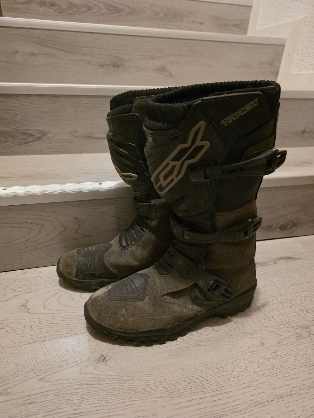 Herrenschuhe: Gore-Tex Motorradstiefel Enduro – Gebraucht aus Willisau von Yle.noemi 2