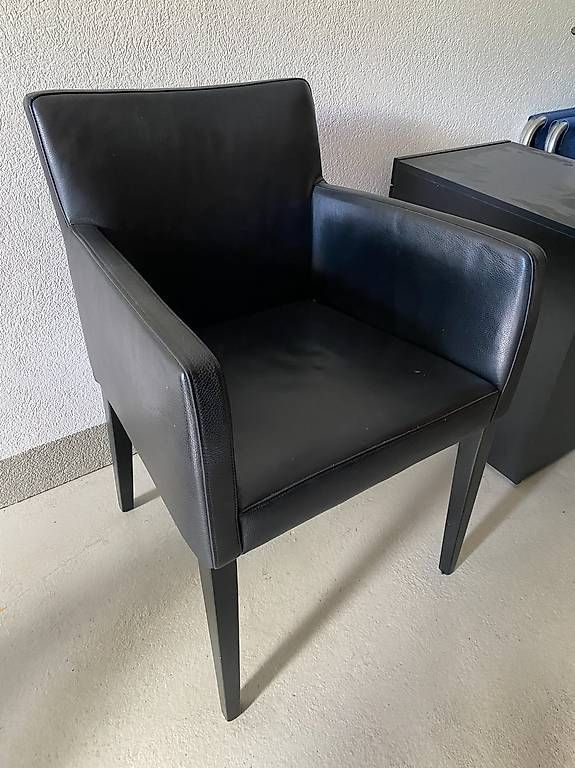 Interio Sedie: Leder-Stuhl schwarz – Usato da Ittigen venduto da Velostern007
