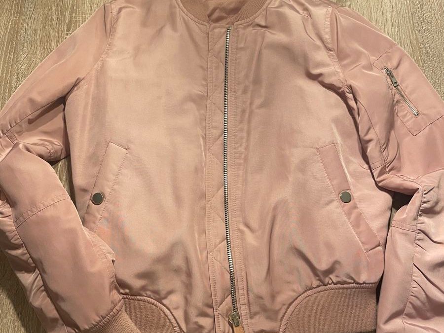 Stradivarius Jacken: Stradivarius Bomberjacke in Altrosa - S – Gebraucht aus Diegten von kip_wg9z