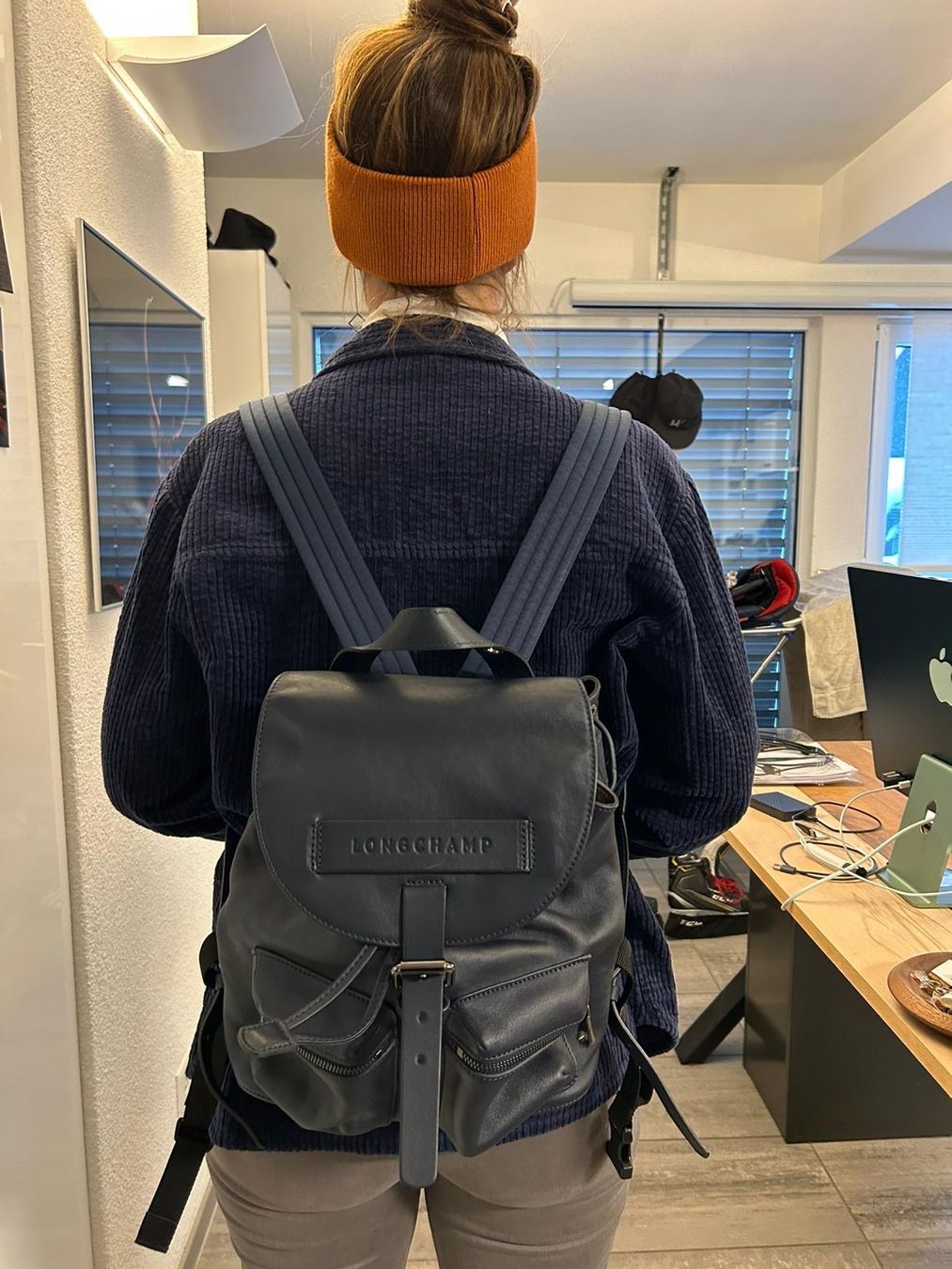 Longchamp Zaini: Longchamp Rucksack in dunkelblauem Leder – Nuovo (secondo la descrizione) da Trin venduto da kreadiva 5