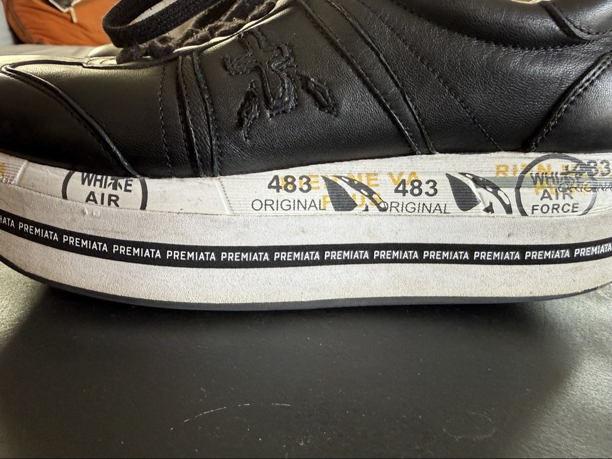 Premiata Chaussures femmes: Une paire de Sneakers Premiata dame – D'occasion à Vernier par ley_yqh9