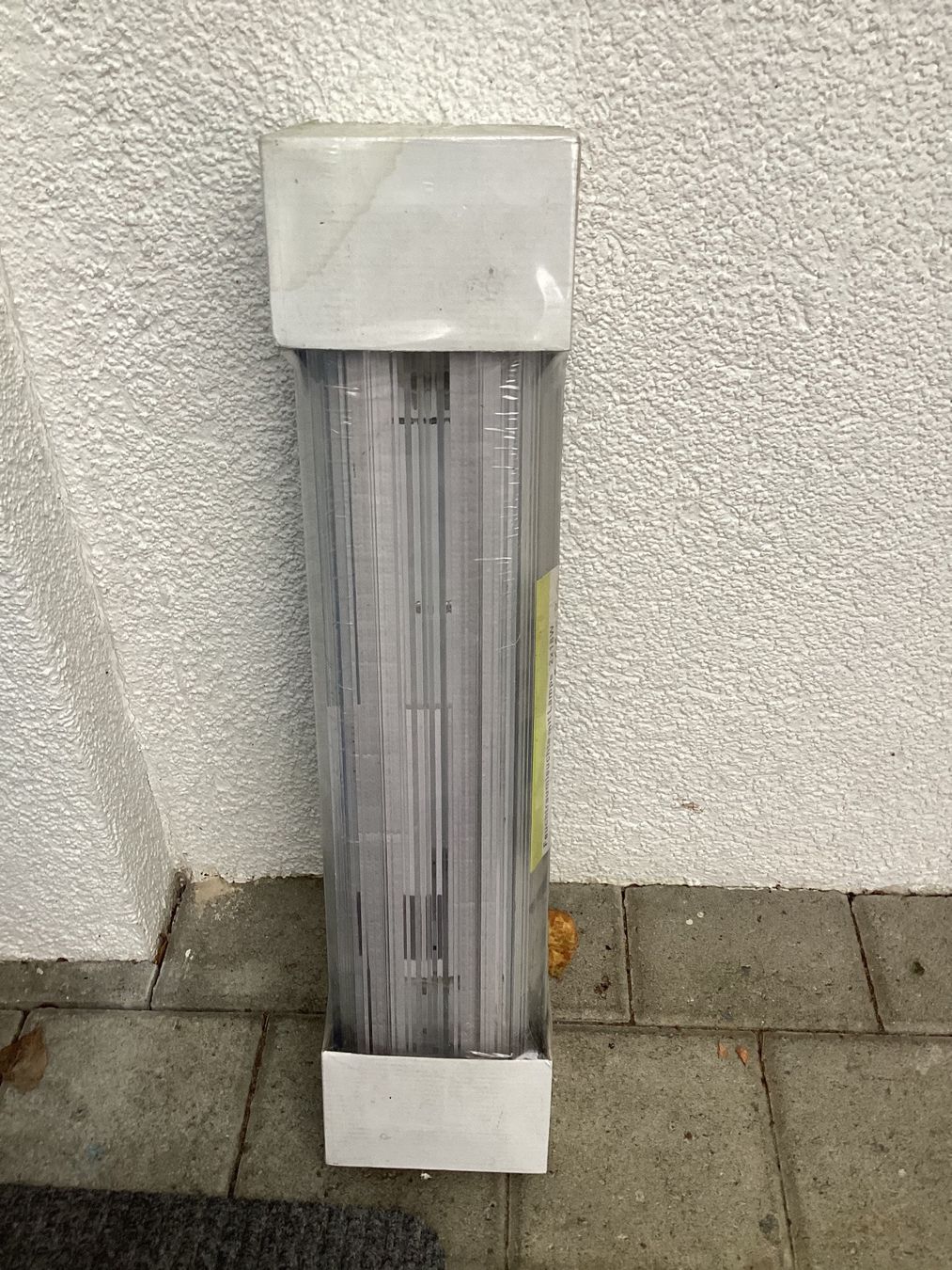 Lampadari & plafoniere: Feuchtraumleuchte mit Lampe – Nuovo e nell'imballaggio originale da Adliswil venduto da Bolline 1