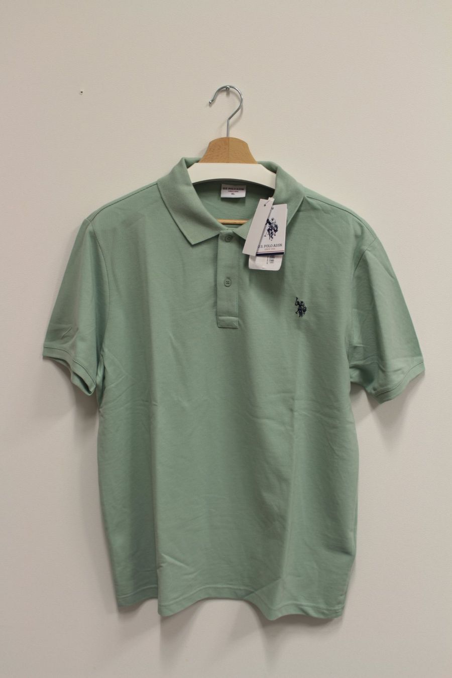 US Polo Magliette Polo: NEU Originalverpackung U.S. POLO SINCE 1890 – Usato da Bruettisellen venduto da Collector_Store 1