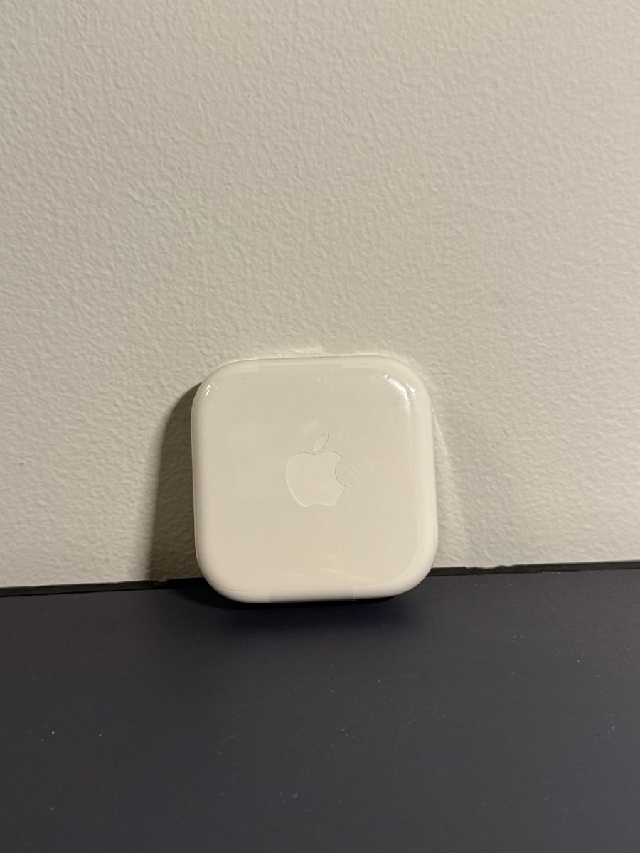 Apple Cuffie: Original Apple EarPods (Aux) – Nuovo e nell'imballaggio originale da Gränichen venduto da lixil 1