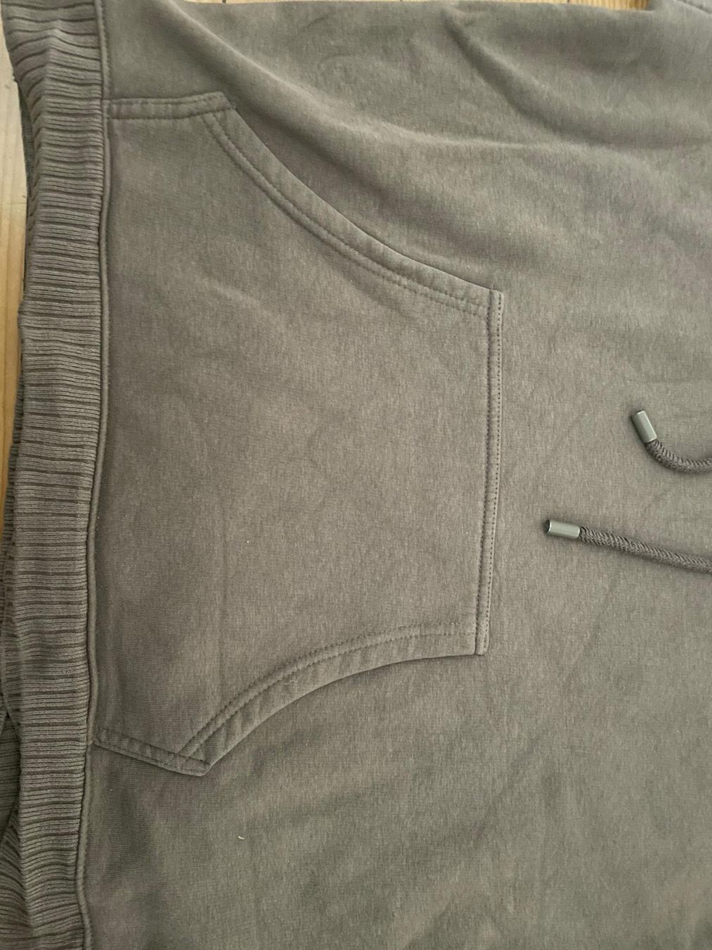 Zara Maglioni & Felpe: Kapuzenpullover von Zara – Usato da Winterthur venduto da mamba2021 3
