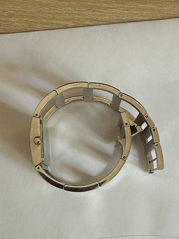 Uhren: Calvin Klein Designer Damenuhr Silber | Batterie fehlt – Gebraucht aus Biembach von adi_5ttm 1