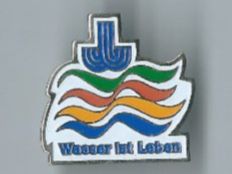 "Wasser ist Leben" — Pin