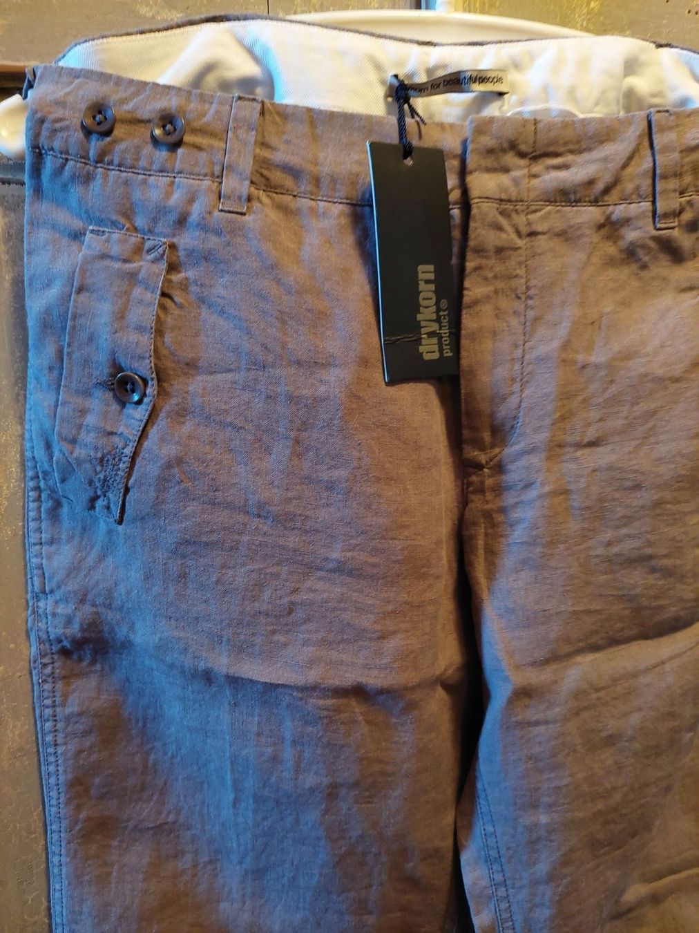 Drykorn Pantaloni: Drykorn . Rumple grau 27 – Nuovo e nell'imballaggio originale da Besenbüren venduto da teluride89 2
