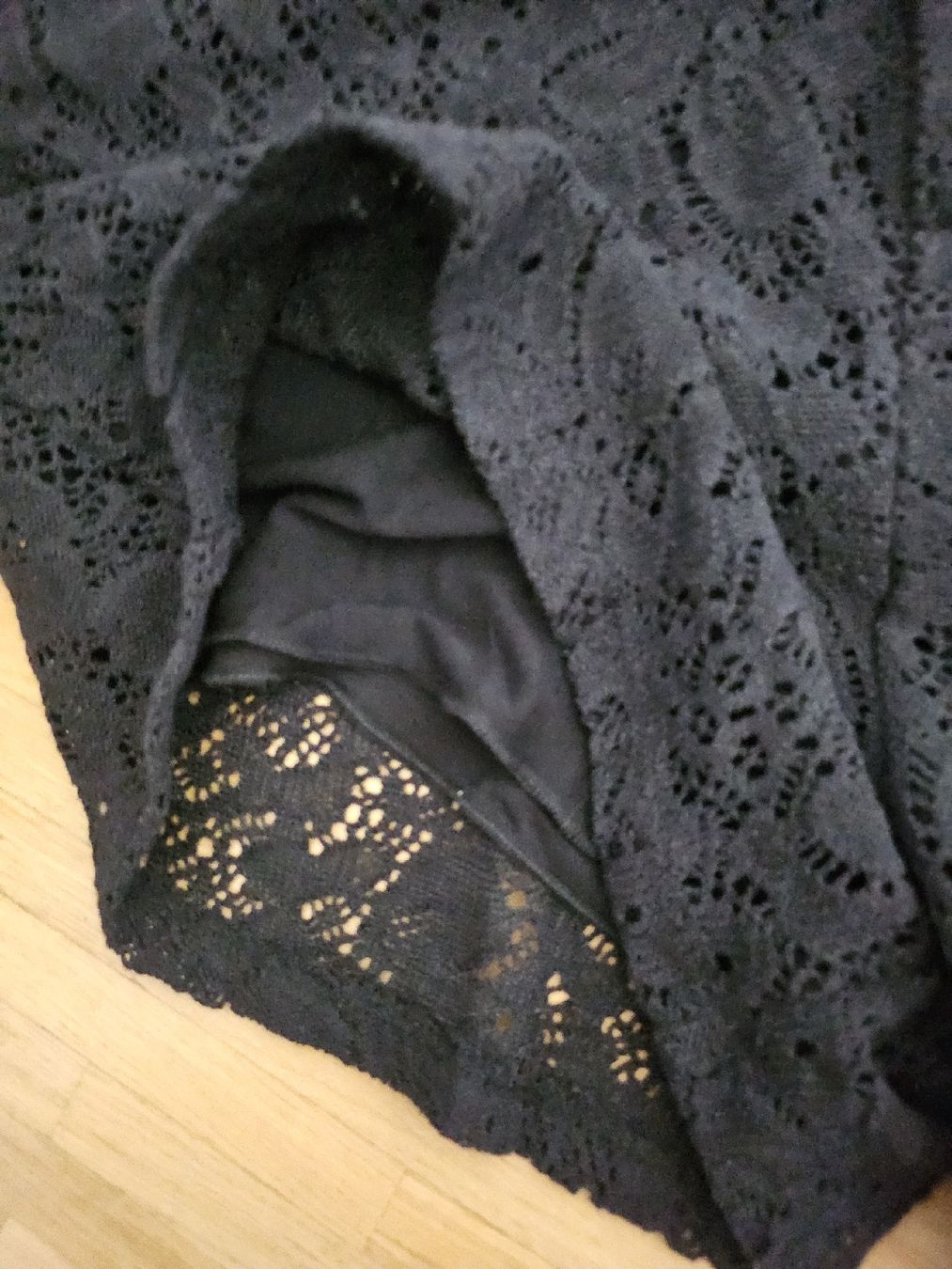 Desigual Pantaloni: Joli short neuf dentelle – Nuovo e nell'imballaggio originale da La Tour-de-Peilz venduto da mar_2r26 2