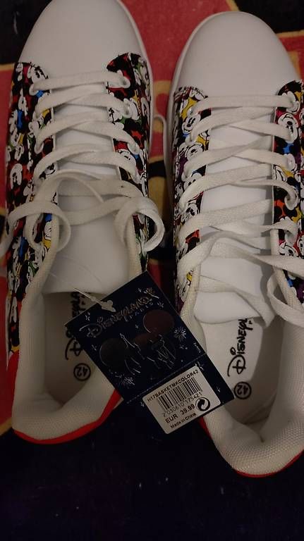 Scarpe da uomo: Neuves baskets Mickey Mouse Disneyland Paris – Nuovo (secondo la descrizione) da Bussigny venduto da RicardoShop 3