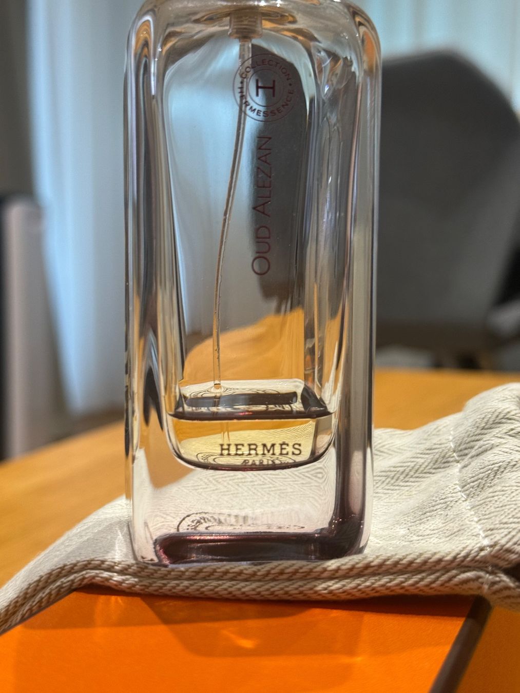 Hermès Parfum & Eau de Toilette: Hermes oud alezane parfum privé – Gebraucht aus St-leonard von Lilliii 2