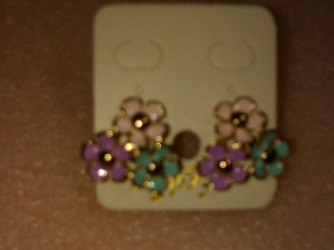 Ohrringe & -stecker: OHRRINGE MODESCHMUCK,,MIT BLUMEN,,MEHRFARBIG – Neu (gemäss Beschreibung) aus Basel von bijoutrie_4 3