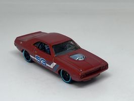 Hot Wheels '70 Challenger