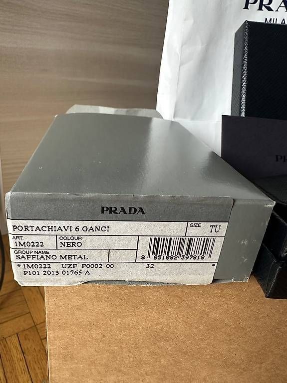Schlüsselanhänger & - bänder: Prada portachiavi nuovo, Keychain – Gebraucht aus Balerna von koc_2zyj 3