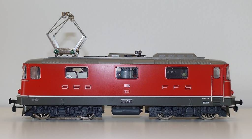 Modellini di ferrovie: HAG 162  /  SBB Re 4/4 II  11116 – Usato da Meilen venduto da alazan