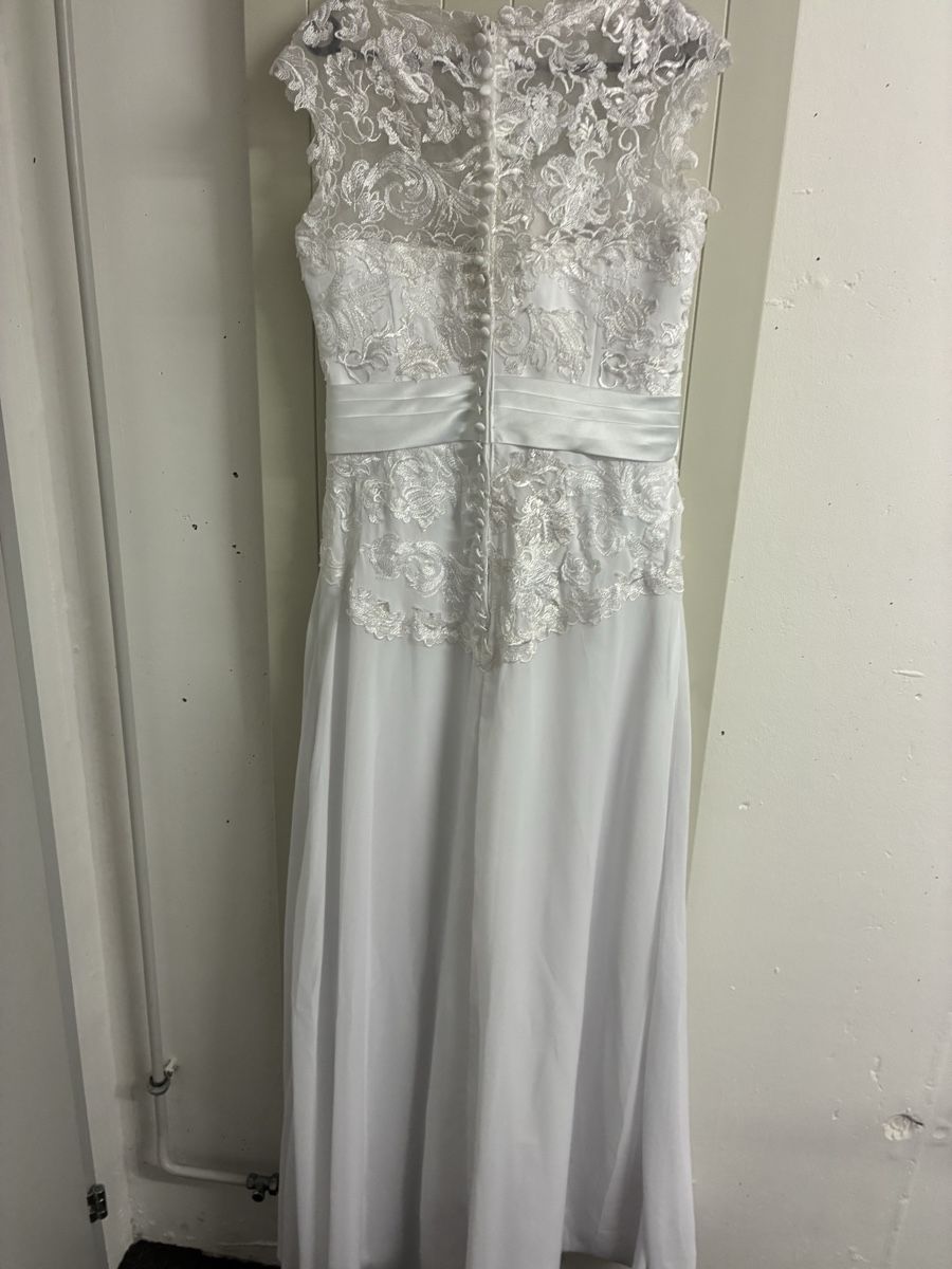 Vestiti: Elegantes, weisses Kleid – Nuovo (secondo la descrizione) da Wallisellen venduto da maksim8880 3