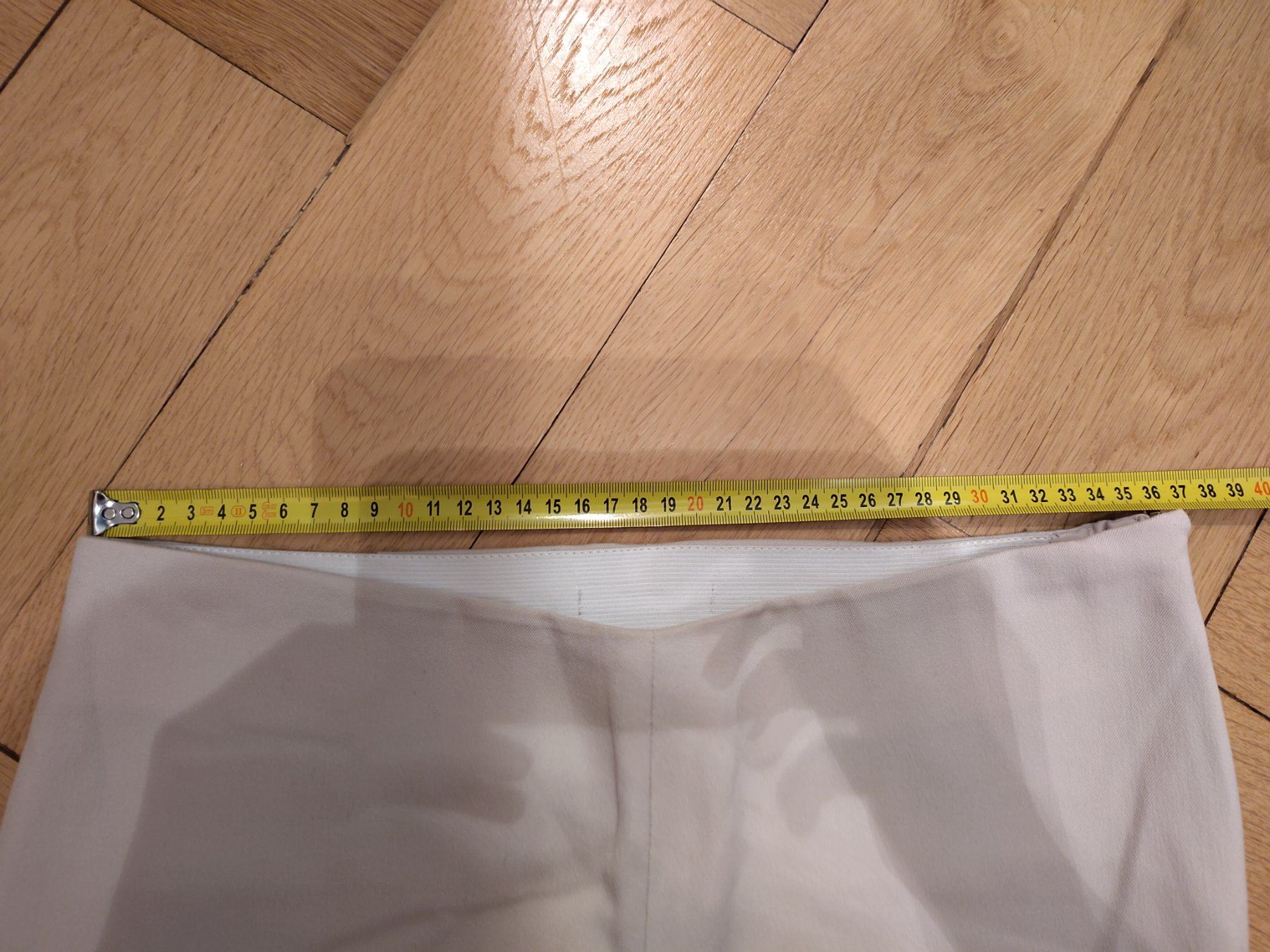 Pantaloni: Hose – Usato da Bern venduto da Linii 2