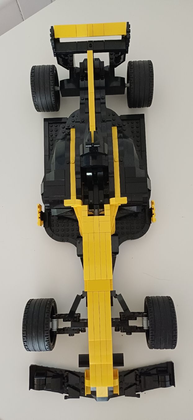 Lego Baukästen: Lego F1 Renault R.S.17 – Gebraucht aus Schachen LU von Passagier959 2