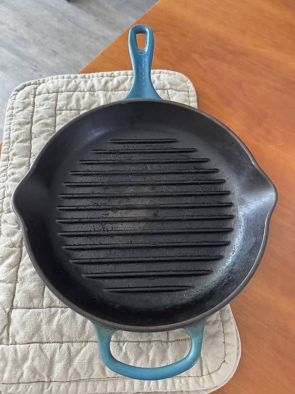 Le Creuset Pfannen: Le Creuset Grillpfanne 26cm – Gebraucht aus Ins von Ezzily