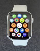 Apple Watch 6 (44 mm)  2 Originalarmbänder  neuwertig