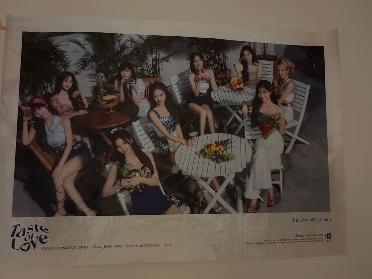 Poster & Bilder: K-Pop posters Twice/i-dle – Gebraucht aus Winterthur von eli_ly5j 3