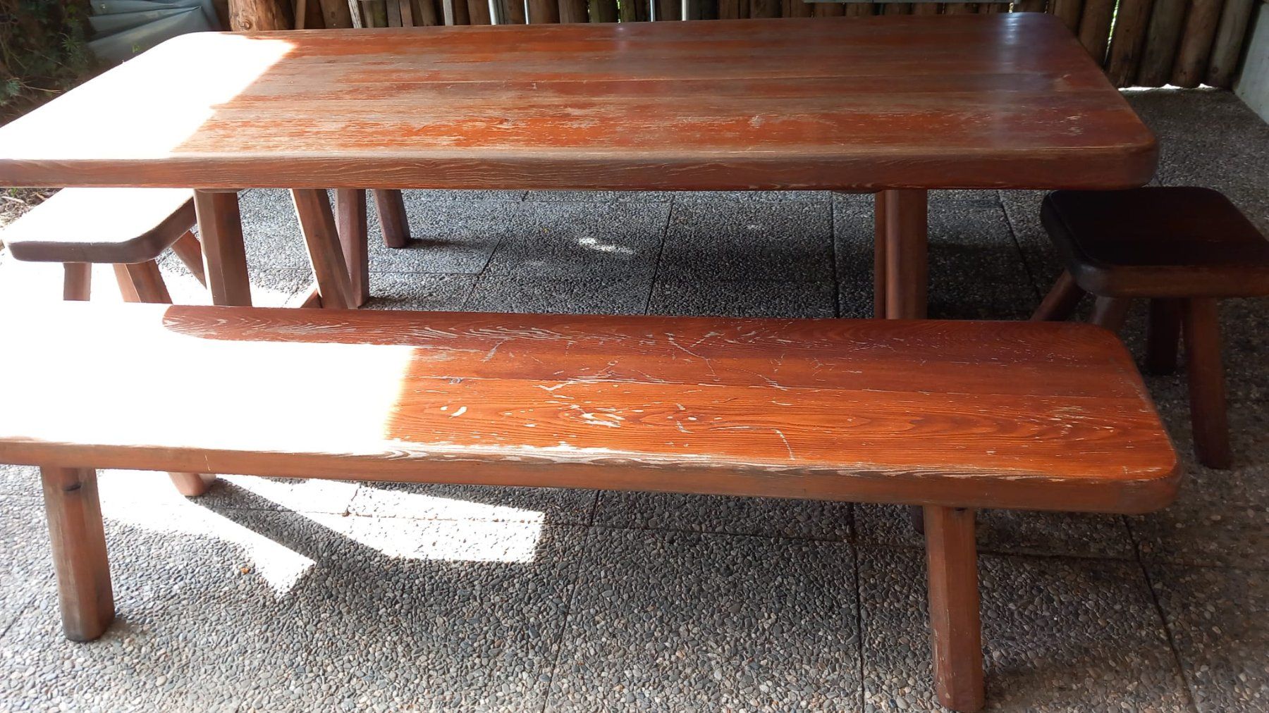 Hunn Tischset: Outoor Gartentisch-Garnietur – Gebraucht aus Aristau von inf_rl29