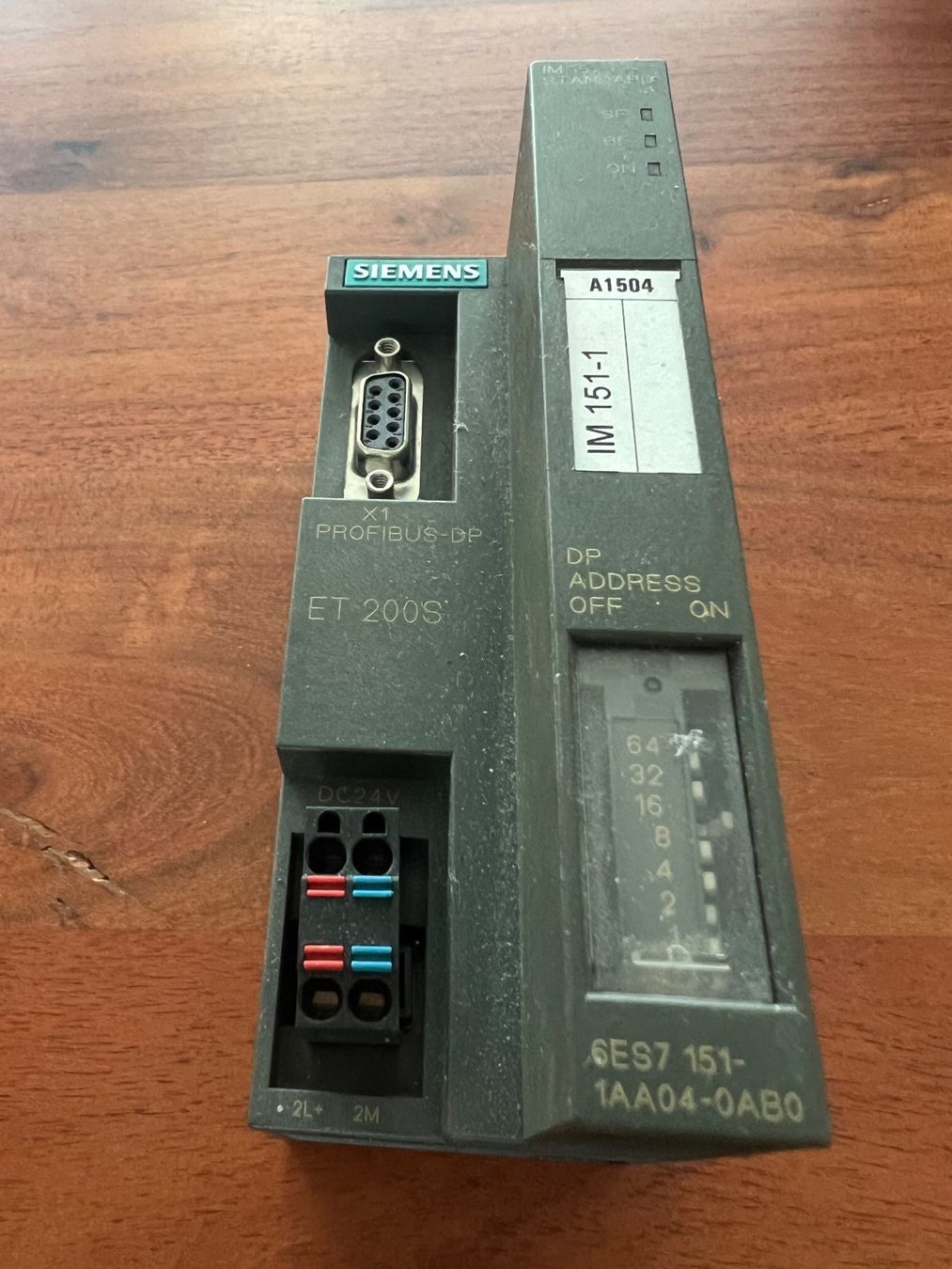 Siemens Sistema di controllo: Simatic ET200 / DP Interfacemodul / IM151-1 Standart – Usato da Romanshorn venduto da DonRicardoo