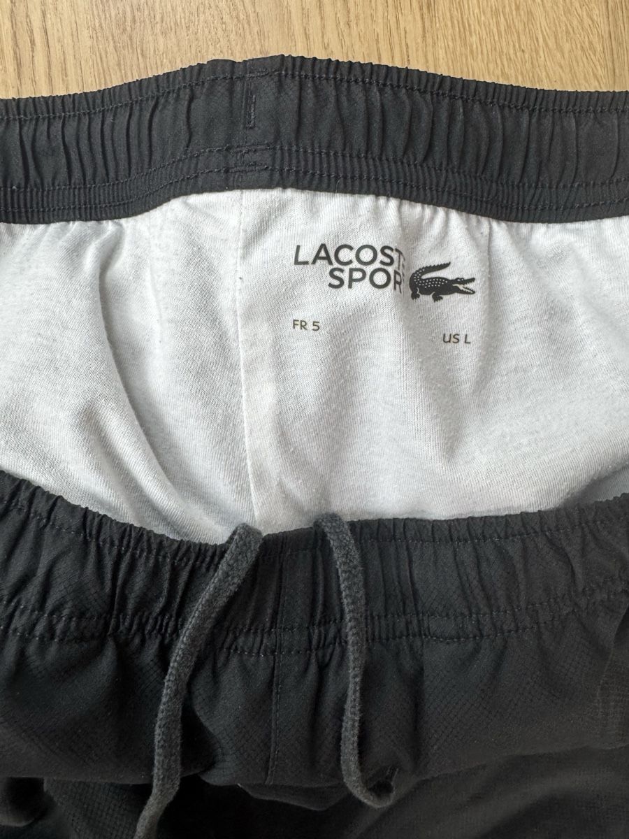 Lacoste Pantaloni: Lacoste Sport Trainingshose – Usato da Bern venduto da Mancini 2