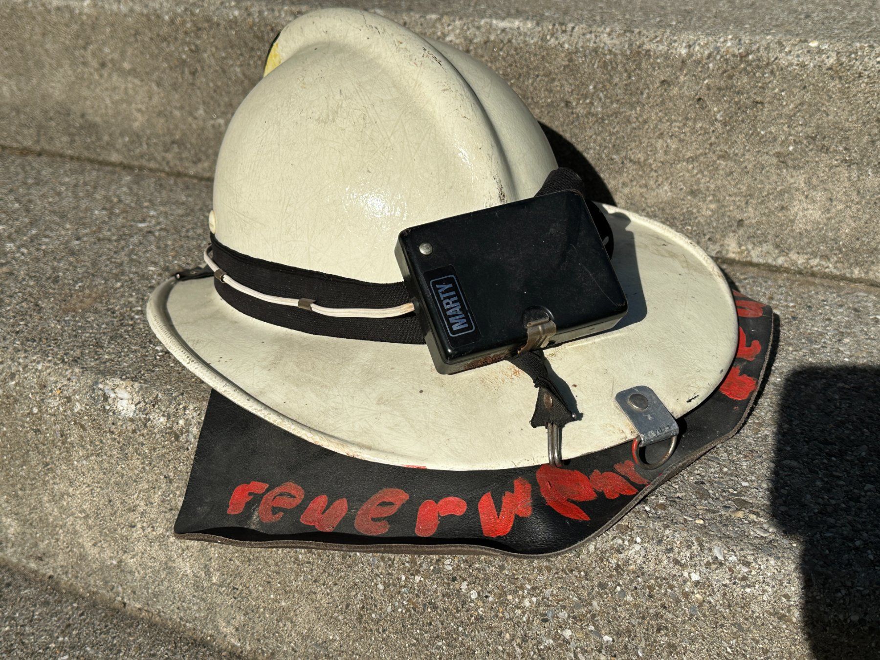 Pompieri: Feuerwehr Helm – Usato da Laupen ZH venduto da Mcafi02 1