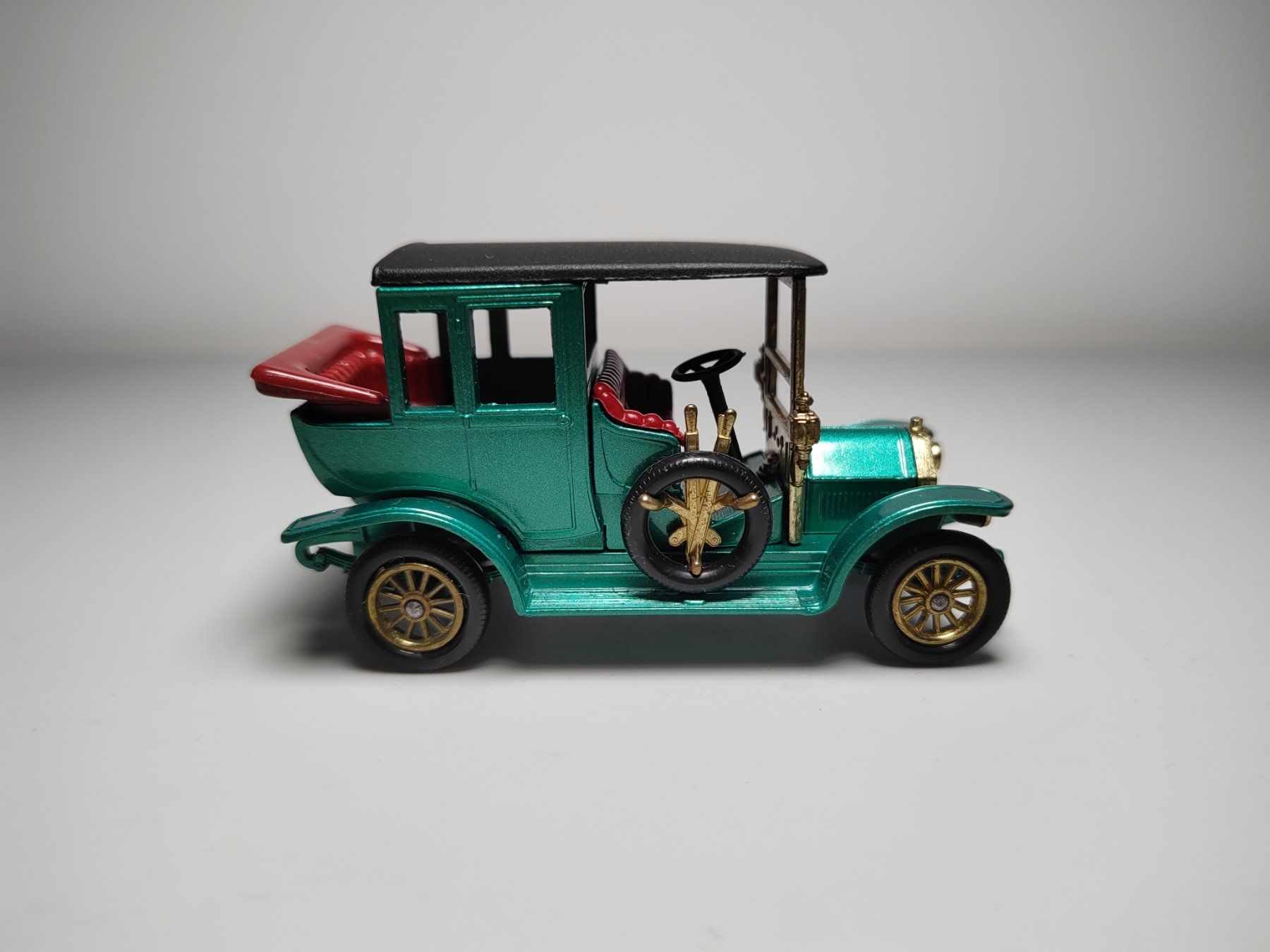 Matchbox Modellini d'auto: Matchbox Y-3 1910 Benz Limousine – Usato da Bachenbülach venduto da R.Mall 3
