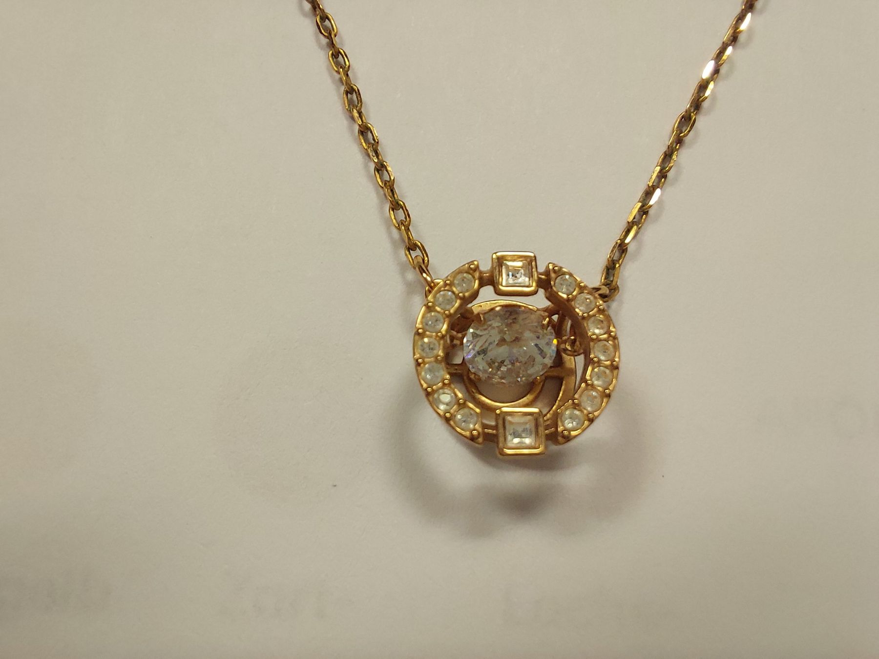 Swarovski Catenine: Swarovski Halskette – Usato da Uerikon venduto da AnnaL 2