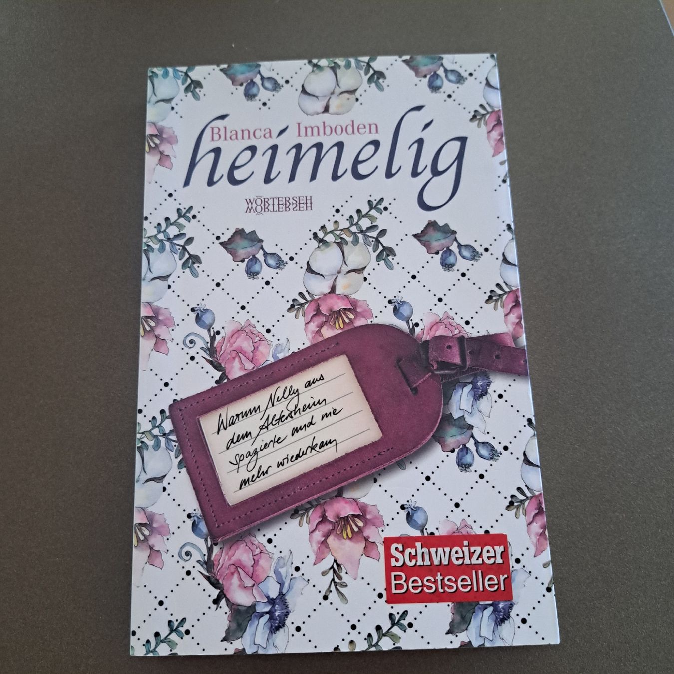 Libri: Blanca Imboden "Heimelig" Roman – Usato da Kriegstetten venduto da Jakasi