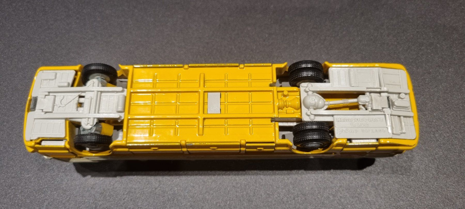 Kit di modellismo & Modellini statici: Postauto Modellfahrzeug, Seltenheit – Usato da Lachen SZ venduto da LinDiscount 7