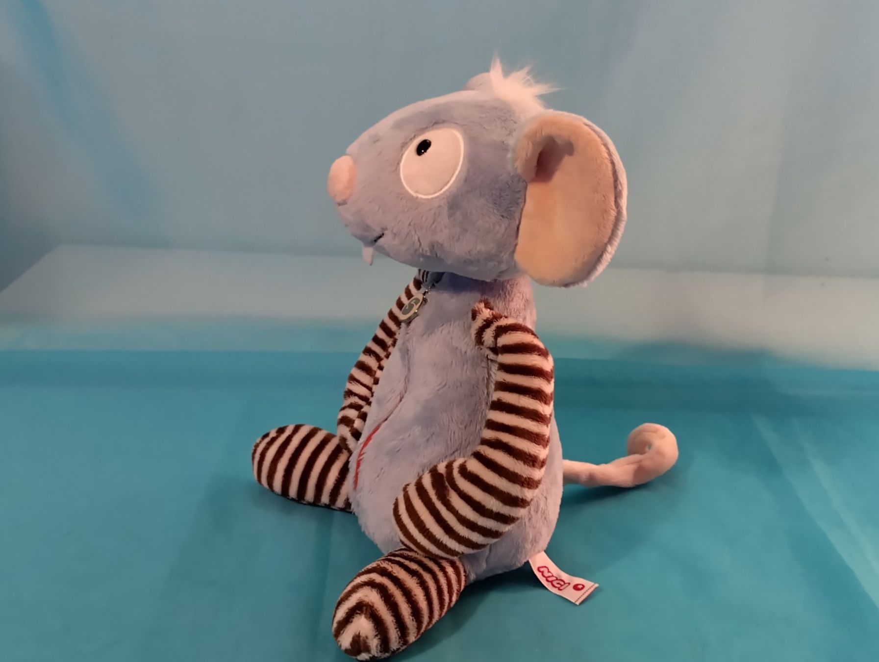 Nici Giocattoli: NICI Maus mit Geheimfach, L: 25cm – Usato da Bellach venduto da JingleCherry 3