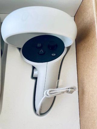 Meta Casco VR: Meta Quest 2 - 128 GB - new – Nuovo (secondo la descrizione) da Neyruz FR venduto da nahe1 1