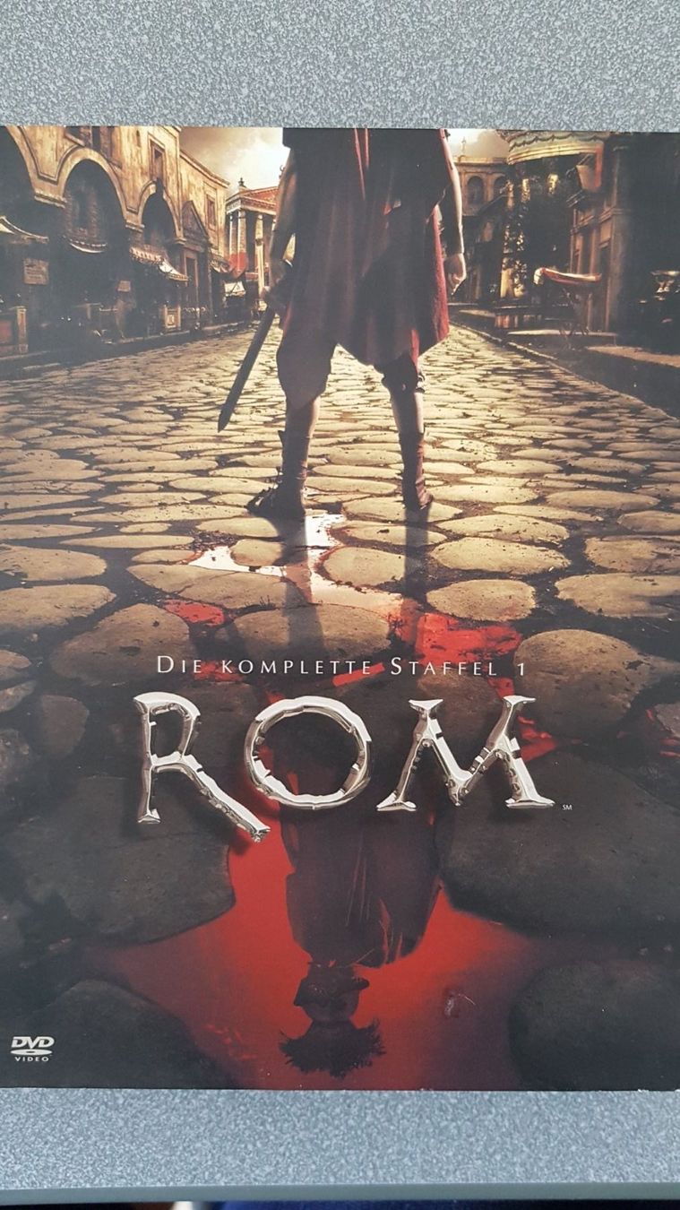 Tutti i DVDs: DVD ROM Staffel 1 – Usato da Oetwil am See venduto da fineli2