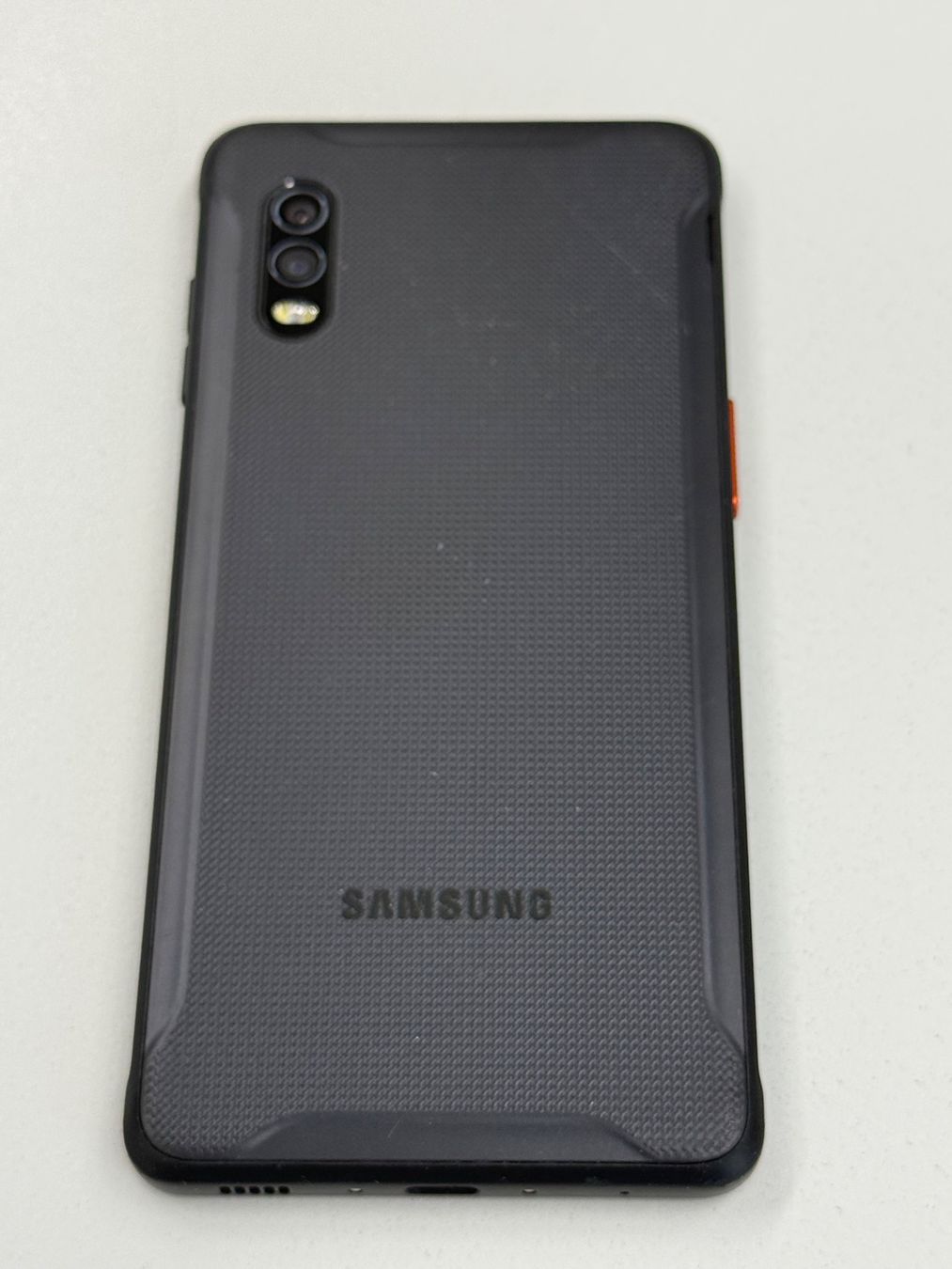 Samsung Telefoni cellulari / Smartphones: Samsung Galaxy XCover Pro EE – Usato da Zug venduto da ElPhone 1