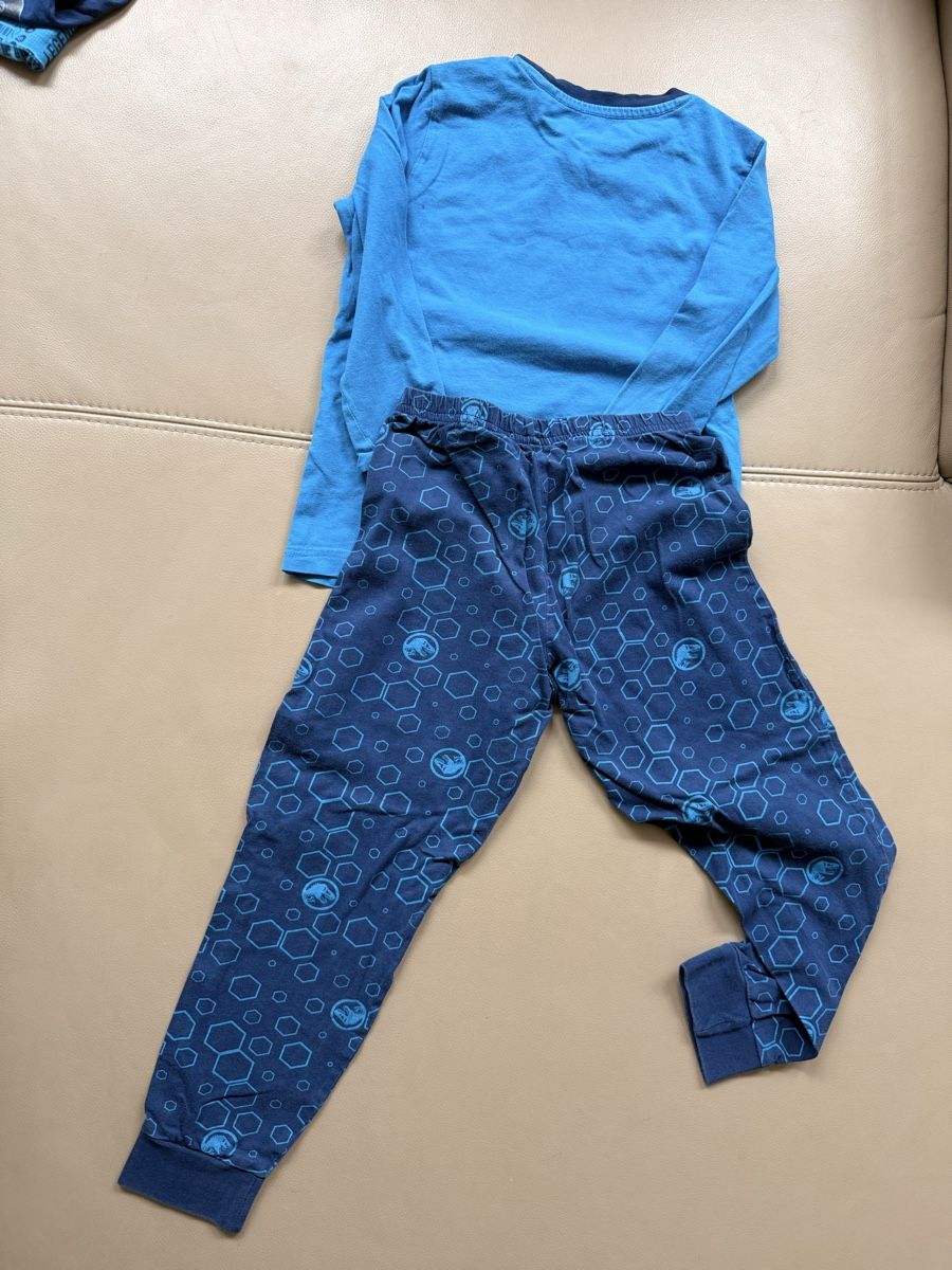 C&A Pigiama & Simili: Boys Pyjamas Jurassic World Blue Size 116 – Usato da Diessenhofen venduto da mar_8cyl 3