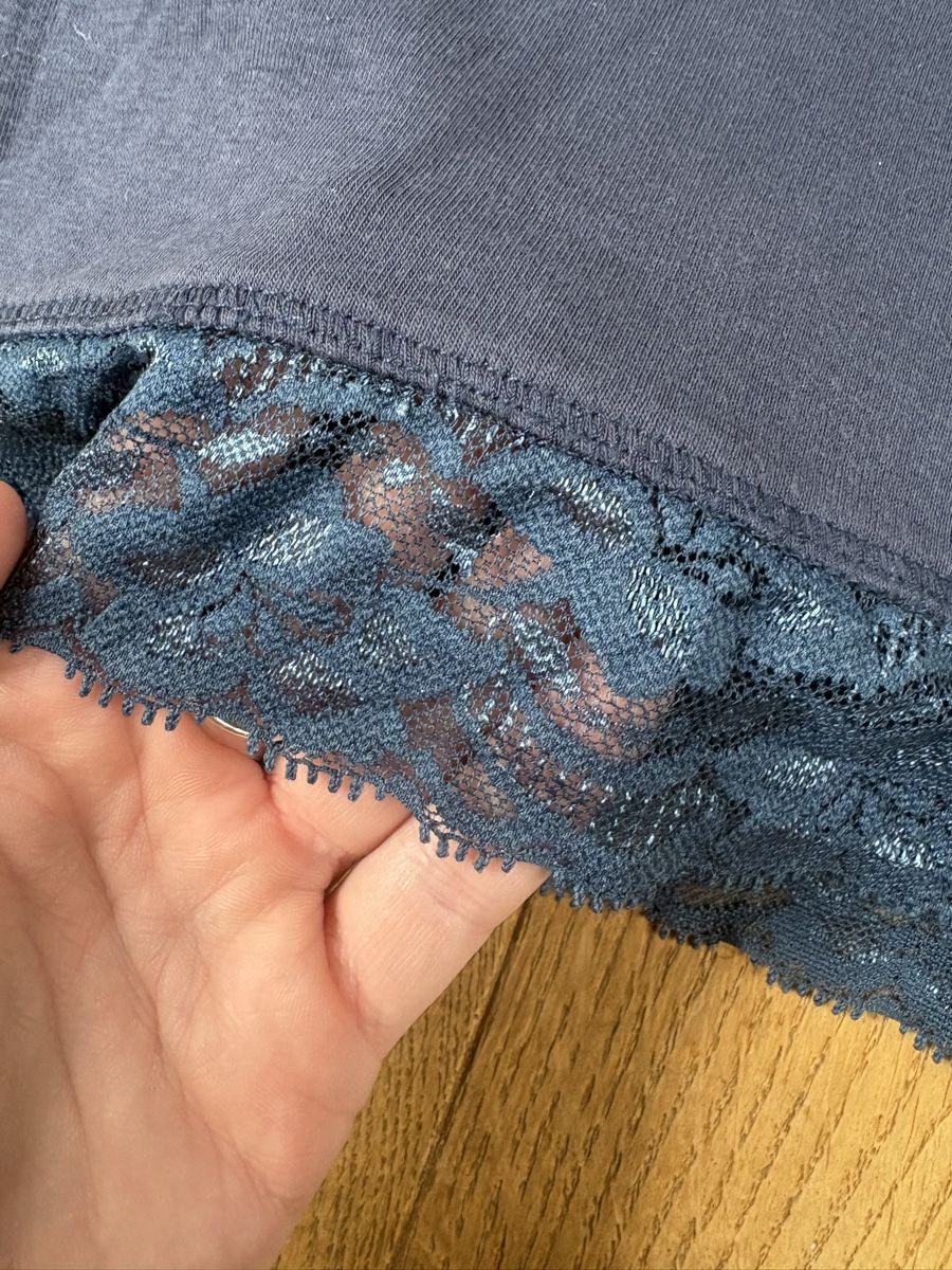 Tops: Charles Vögele Tanktop Spitze Grösse 152 – Gebraucht aus Frauenfeld von lin_77m9 3