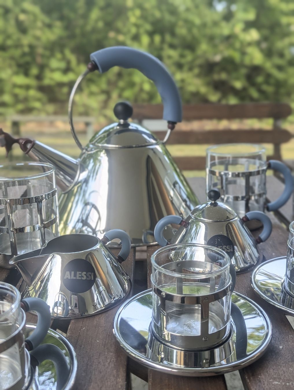 Alessi Services de table: Alessi Michael Graves Blue Tea & Coffee Set  – D'occasion à Erlinsbach SO par Meytalien 2