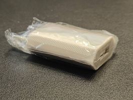 USB Ladegerät (ohne Kabel), neu