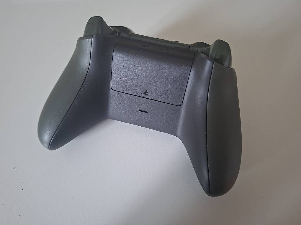 Manettes: XBOX Controller – D'occasion à Birsfelden par JNIKGLA 1