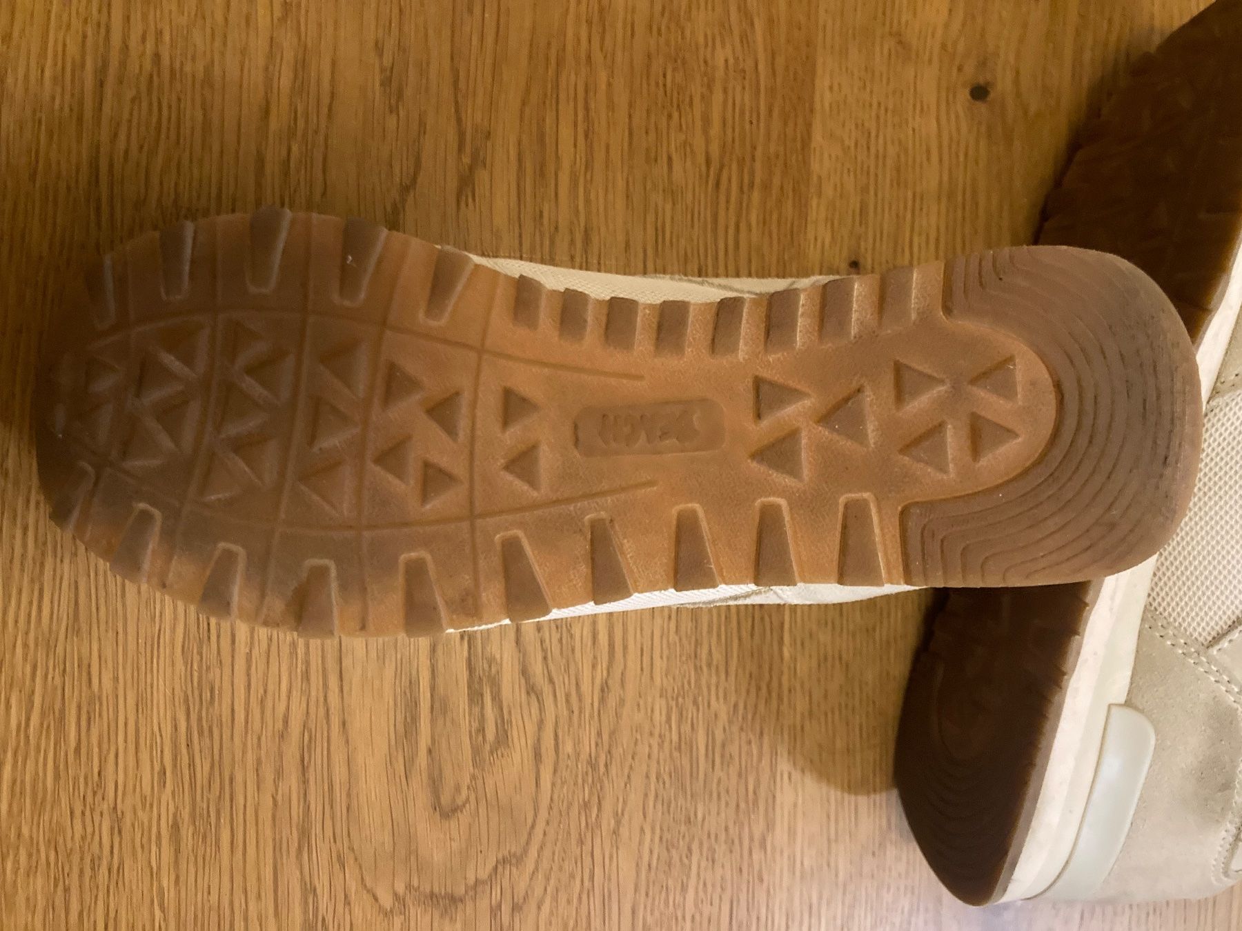 Chaussures hommes: Turnschuhe, Grösse 40 – Neuf (Voir description) à Winterthur par butterfly210 3