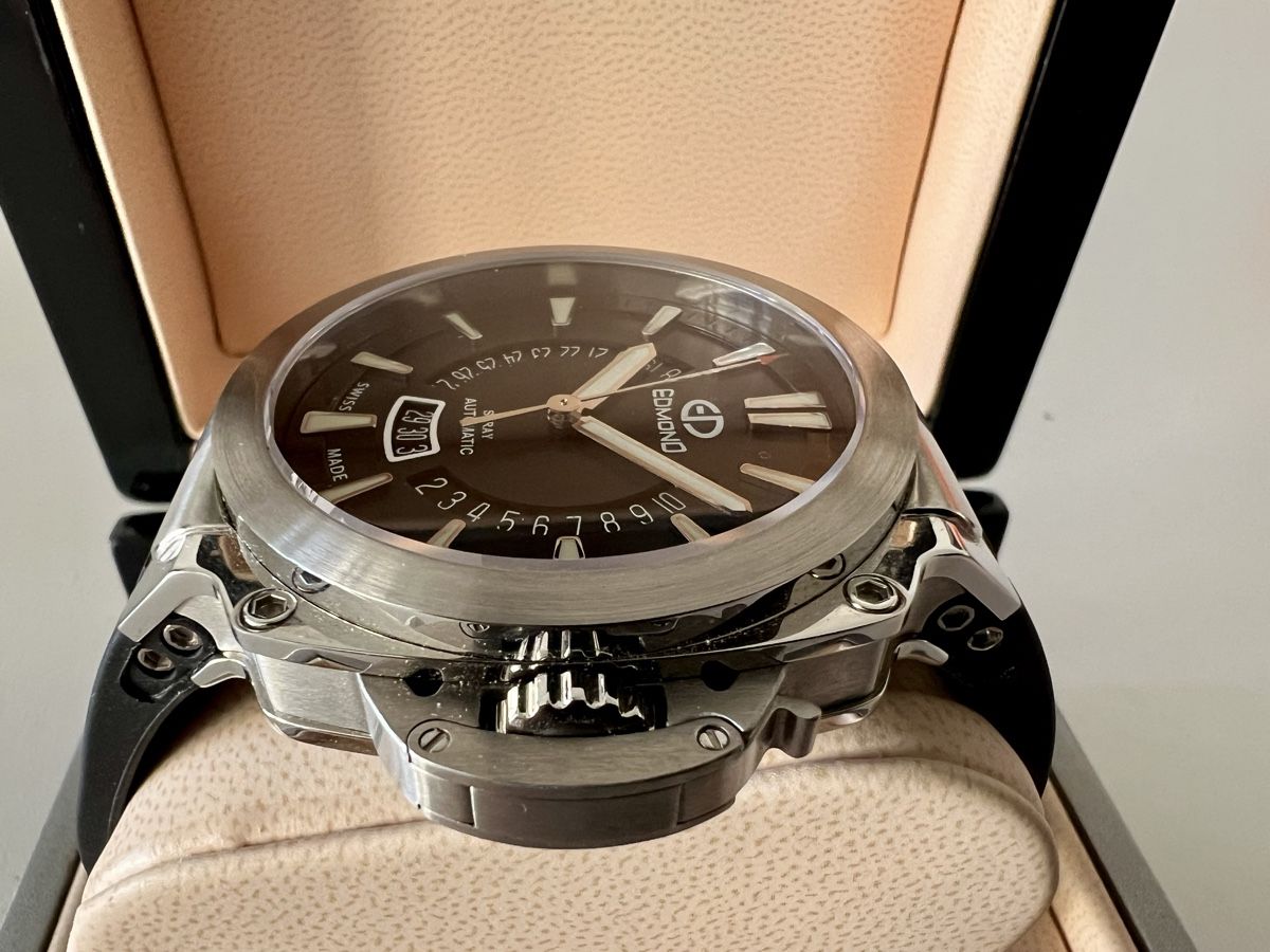 Orologi: EDMOND Spray Automatic, 44mm, Patented crown prot., SRP 1460 – Nuovo e nell'imballaggio originale da Le Mont-sur-Lausanne venduto da LycaGallery 3